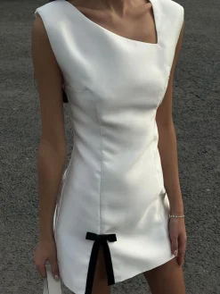 Asymmetrical Bow Decor Split Short Dress