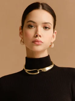 Asymmetrical Chunky Choker