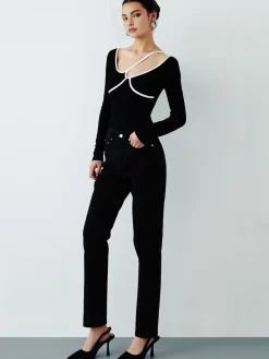 Asymmetrical Contrast Piping Blouse