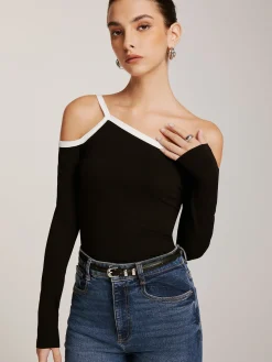 Asymmetrical Contrast Strap Slim Top