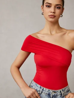 Asymmetrical One Shoulder T-Shirt