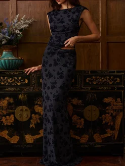 Backless Velvet-Floral Pleated Skirt Set