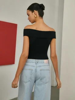 Basic Off-Shoulder Knit Top