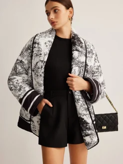 Boheme Contrast Binding Lapel Winter Coat