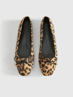 Bow-Decor Leopard Printed Ballet Flats