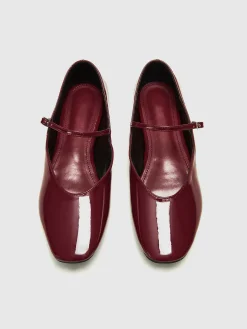 Buckle Strap Ballet Flats