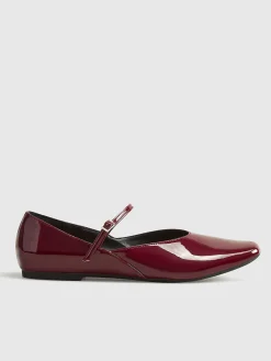 Buckle Strap Ballet Flats