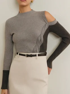 Casual Color Block Cutout Knit Top