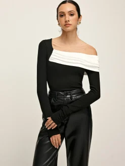 Cold Shoulder Patchwork Pleated Blouse