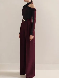 Cold-Shoulder Twist Slim T-Shirt