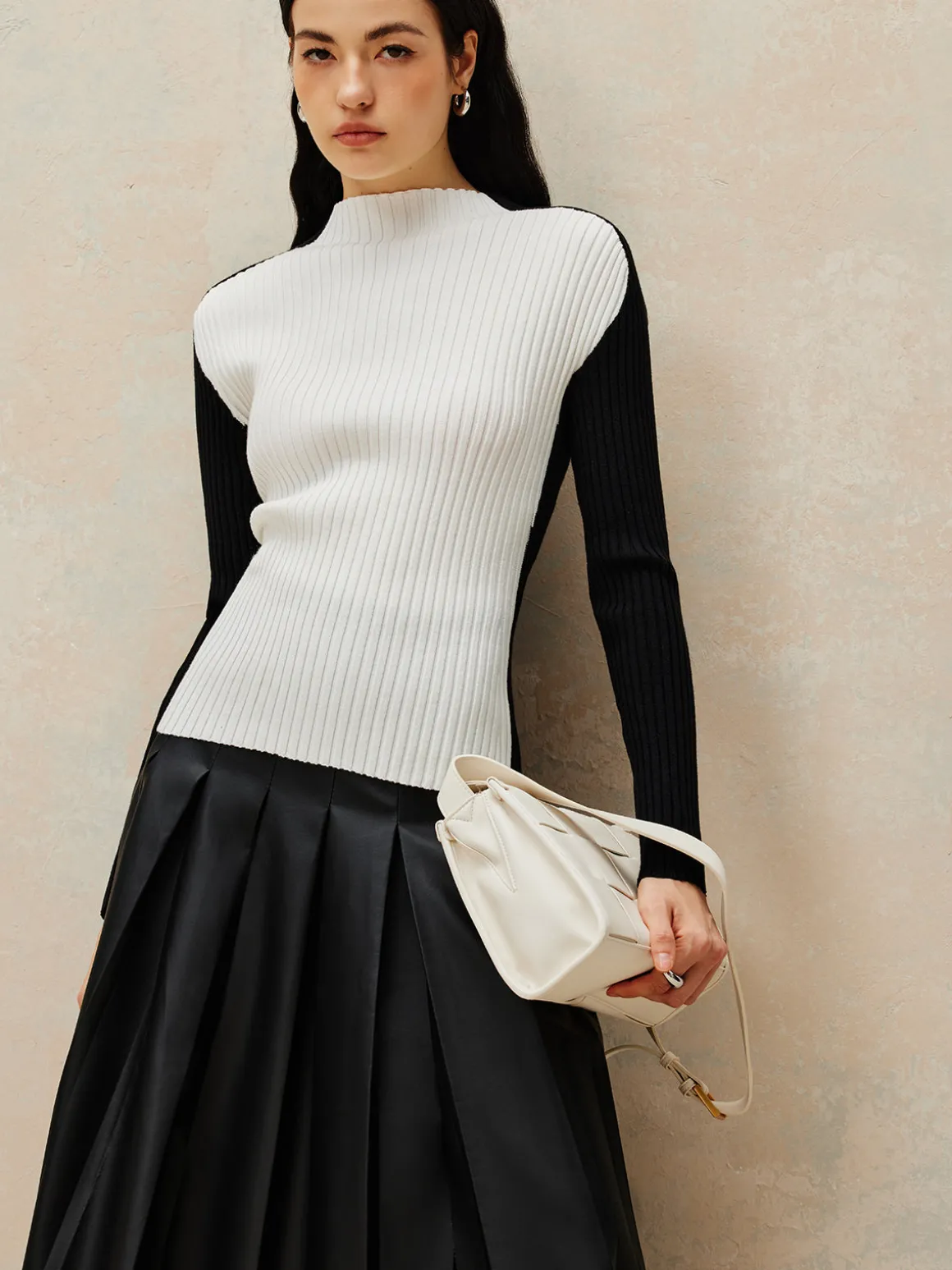 Color Block Ribbed Knit Top