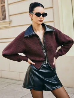 Color Block Zipper Knit Top