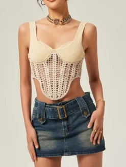 Contour Piping Crochet Crop Top