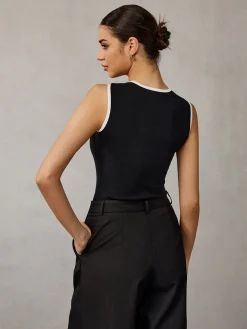 Contrast Binding Keyhole Neckline Tank Top