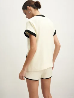 Contrast Binding Pockets Shorts
