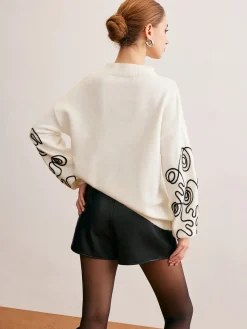Contrast Curve Shift Sweater