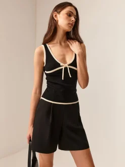 Contrast Piping Bow Slim Knit Top