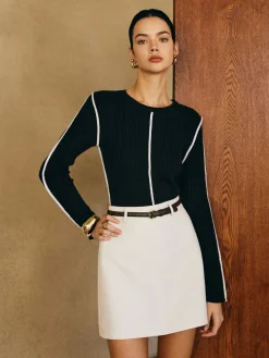 Contrast Piping Slim Knit Top