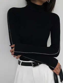 Contrast Piping Turtleneck Sweater