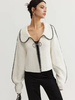 Contrast Trim Magnet Closure Knit Top