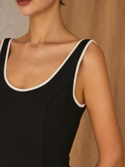 Contrast Trim Piping Zipper Dress