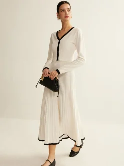 Contrast Trim Pleated Knit Skirt Set
