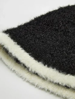 Contrast Trim Plush Bucket Hat