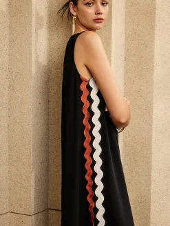 Contrast Trim Split Sleeveless Dress