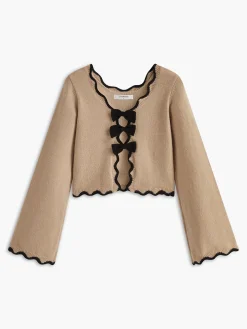 Contrast Wave Trim Bow Sweater