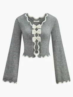 Contrast Wave Trim Bow Sweater