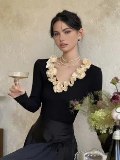 Cotton Floral Trim Slim Blouse