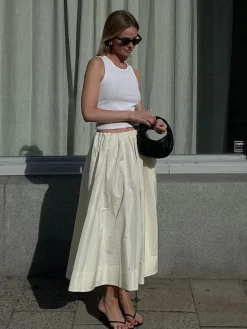 Creamy Leisure Midi Skirt