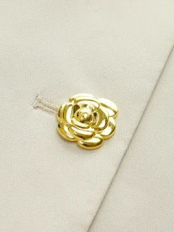 Crew Neck Camellia-Button Blazer