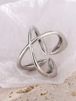 Criss Cross Four-Leaf Open Ring