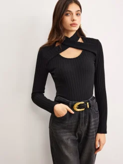 Criss Cross Neck Ribbed Top