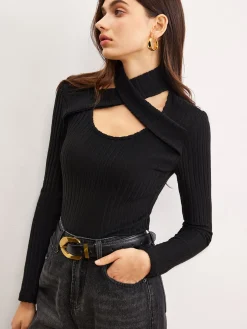 Criss Cross Neck Ribbed Top
