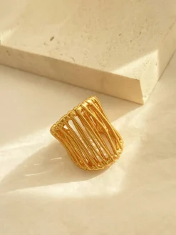 C-Shape Golden Fence Open Ring