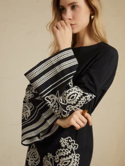 Delicate Embroidery Bell Sleeve Short Dress
