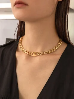 Double D Necklace