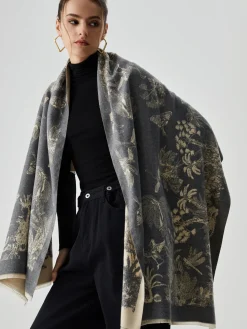 Double Face Jacquard Tassel Scarf
