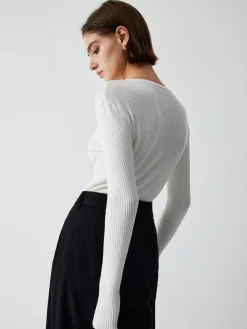Effortless Keyhole Long Sleeve Knit Top
