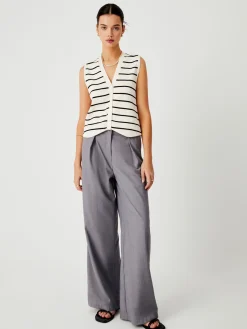 Effortless Stripe Vest