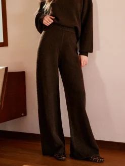 Elastic Waist Sweater Pants