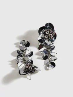 Elegant Floral Tassel Earrings