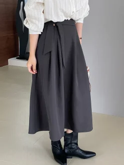 Elegant Knotted Midi Skirts