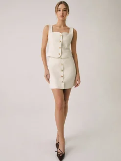 Elegant Pearl Buckle Mini Skirt