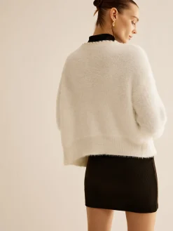 Elegant Pearl Trim Fuzzy Cardiagn