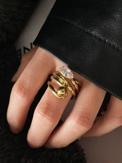 Elegant Twist Ring