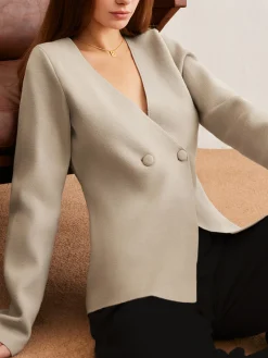 Elegant V-Neck Fit Cardigan