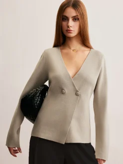 Elegant V-Neck Fit Cardigan